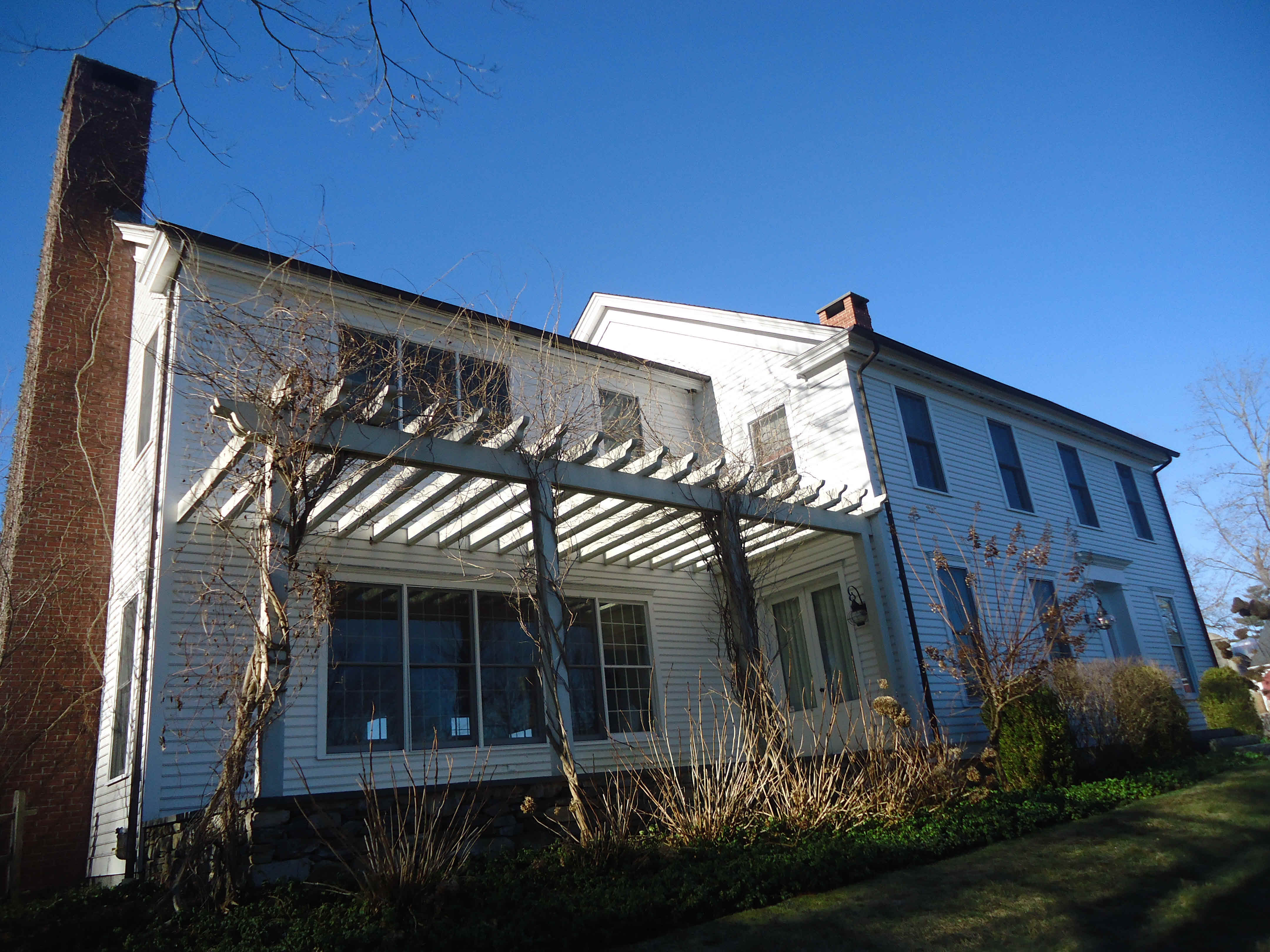 Building photograph for 209 NORTHROP ST